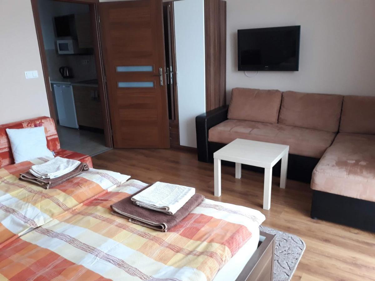 Appartement Fridrich Apartman à Veľký Meder Extérieur photo